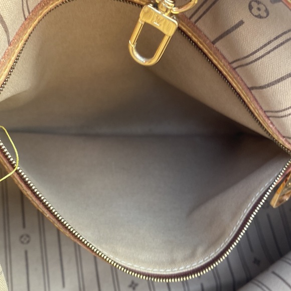 Louis Vuitton Delightful MM - Picture 12 of 15